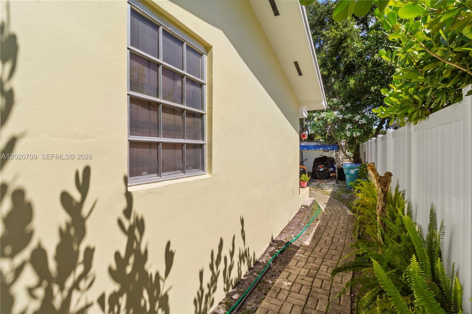 2275 SW 15th Street — photo 11