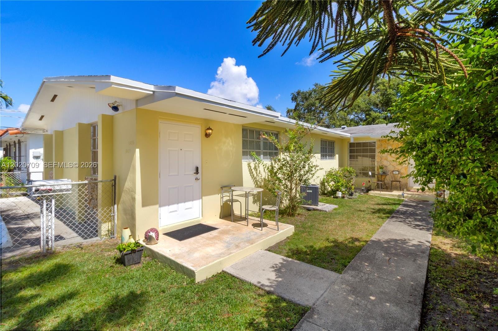 2275 SW 15th Street — photo 6