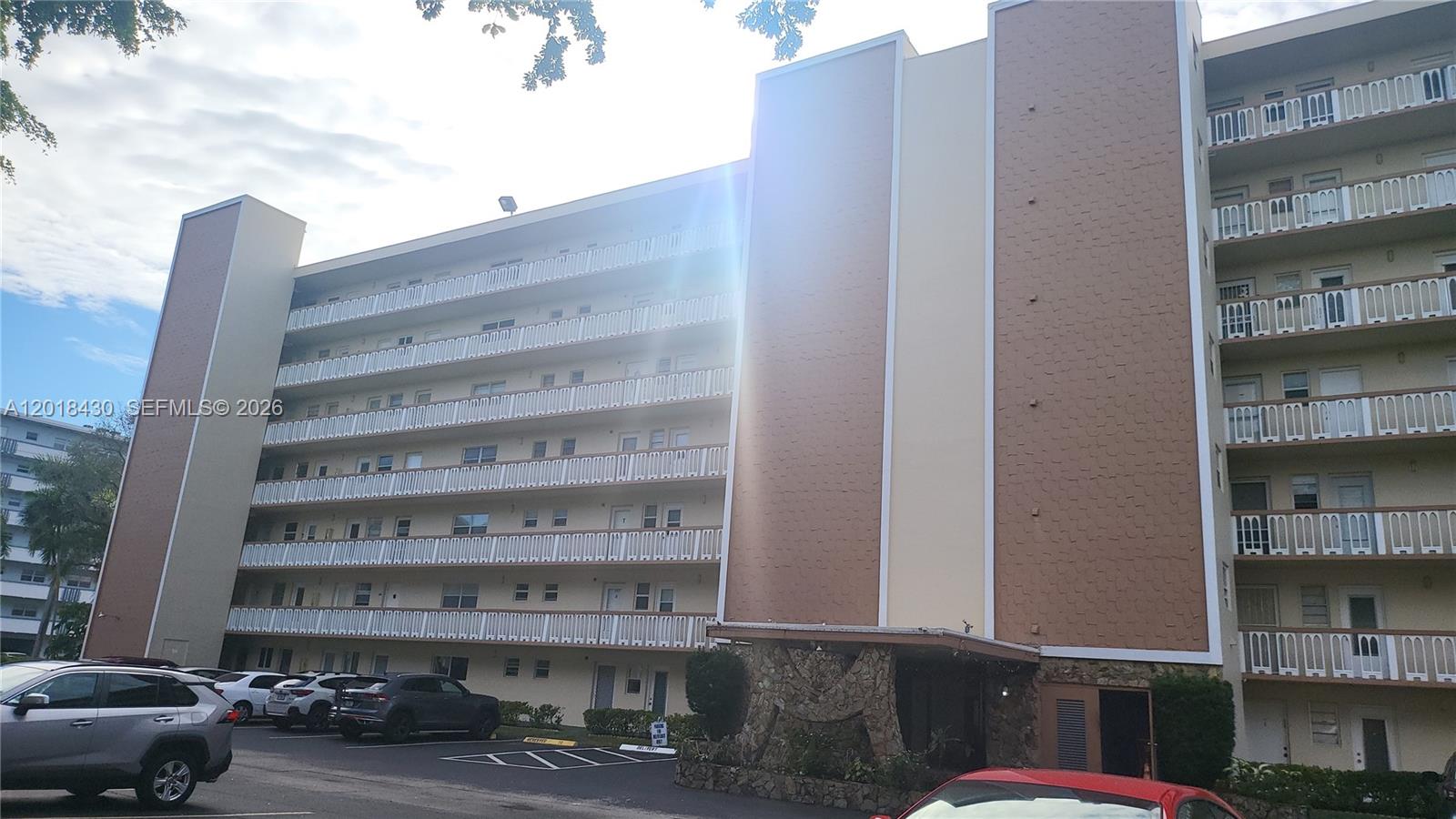 1001 NE 14th Avenue 201, Hallandale Beach, FL 33009, Hallandale Beach