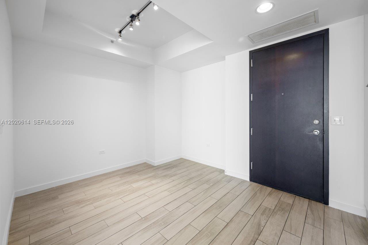 999 SW 1st Avenue 2911 — photo 7