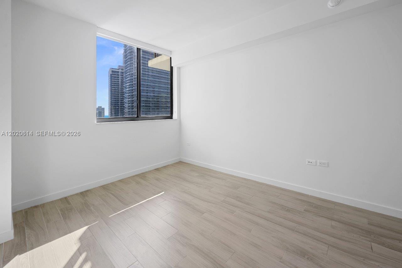 999 SW 1st Avenue 2911 — photo 8
