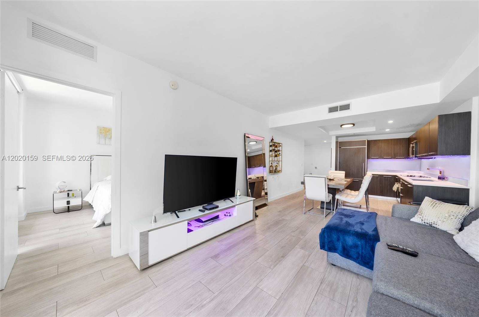 55 SW 9th Street 1804, Miami, FL 33130 photo 8