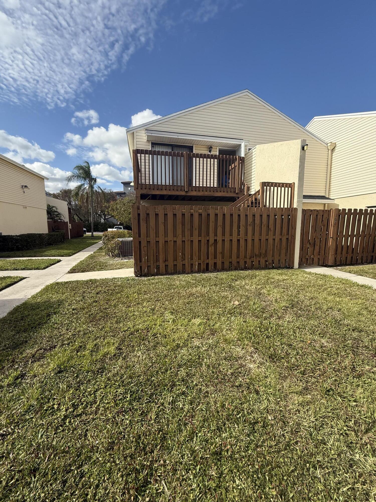 633 Executive Center Drive L202, West Palm Beach, FL 33401, West Palm Beach