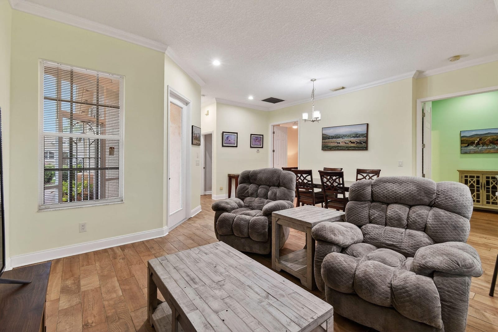 750 SW Aruba — photo 7