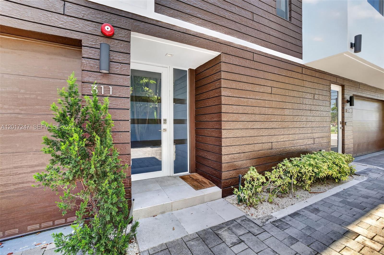 700 NE 14th Avenue 311 — photo 7