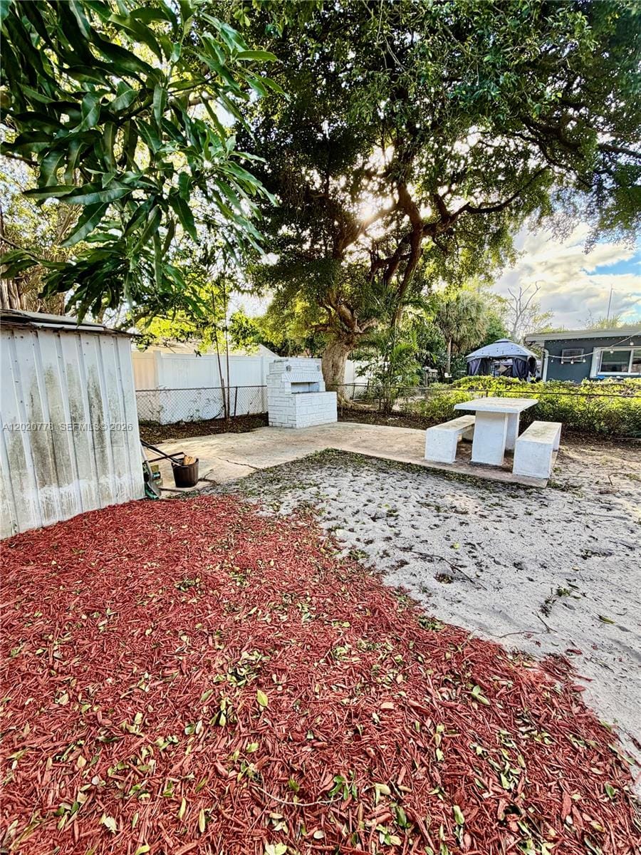 518 NW 47th Court, Oakland Park, FL 33309 photo 15