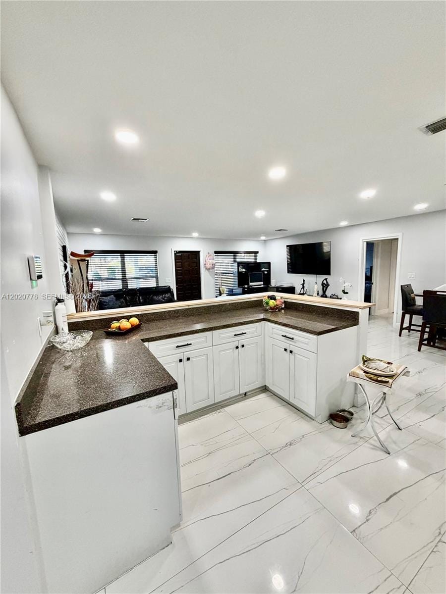518 NW 47th Court — photo 3