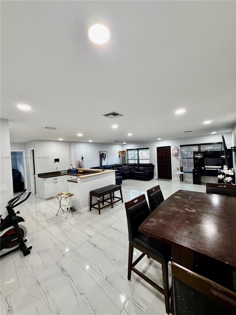 518 NW 47th Court — photo 5