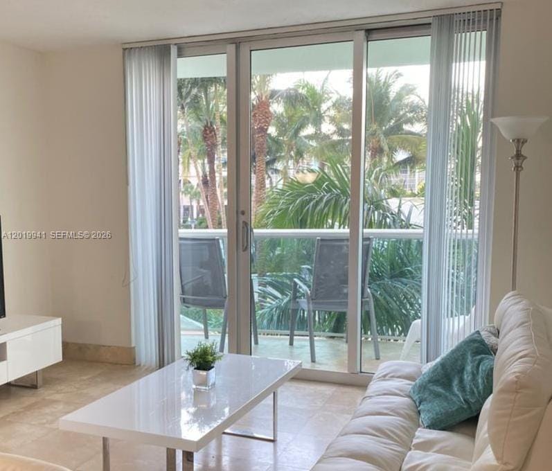 3801 S Ocean Drive 2Q, Hollywood, FL 33019