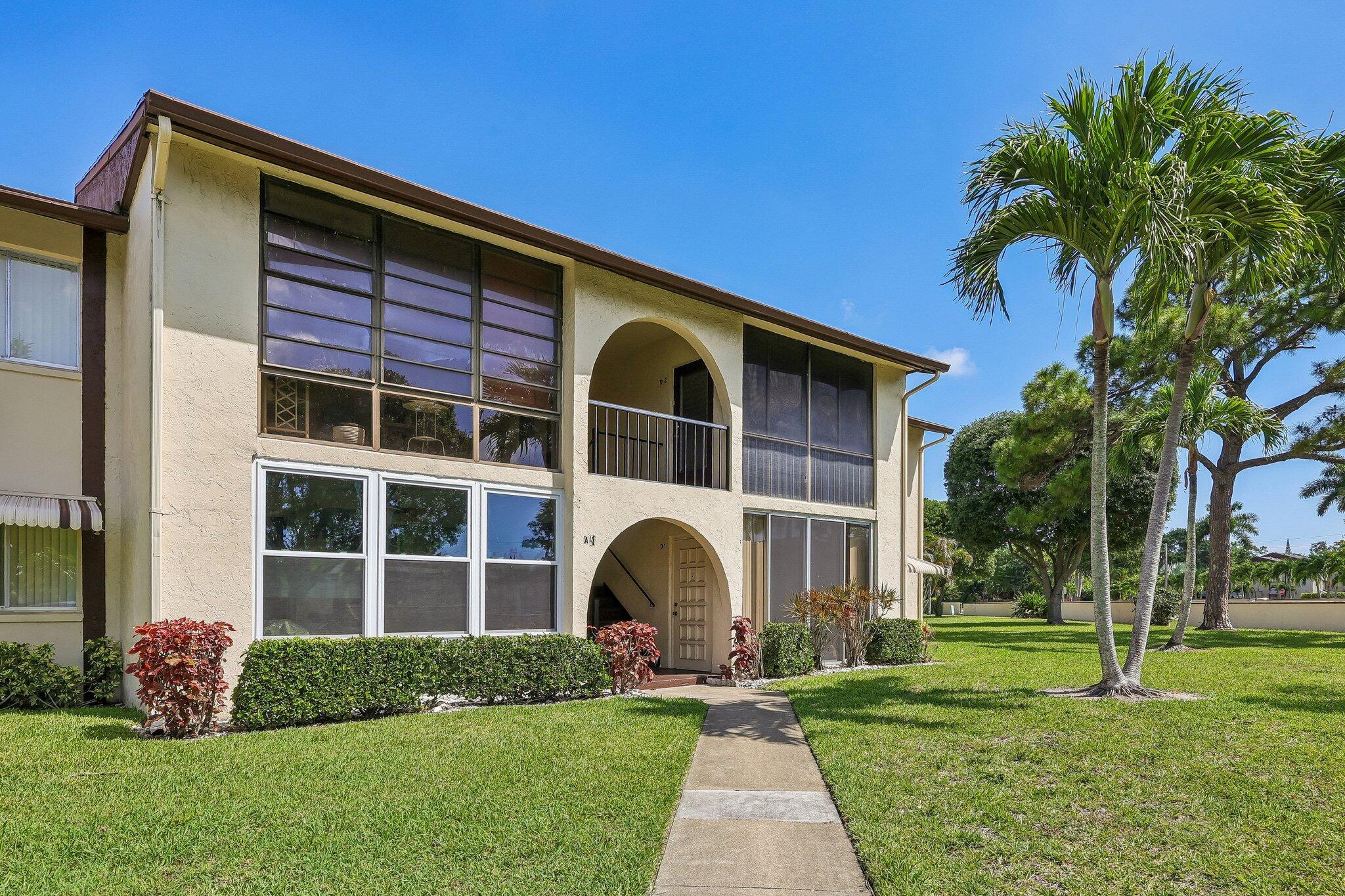 5773 La Paseos Drive D-2, Greenacres, FL 33463, Greenacres