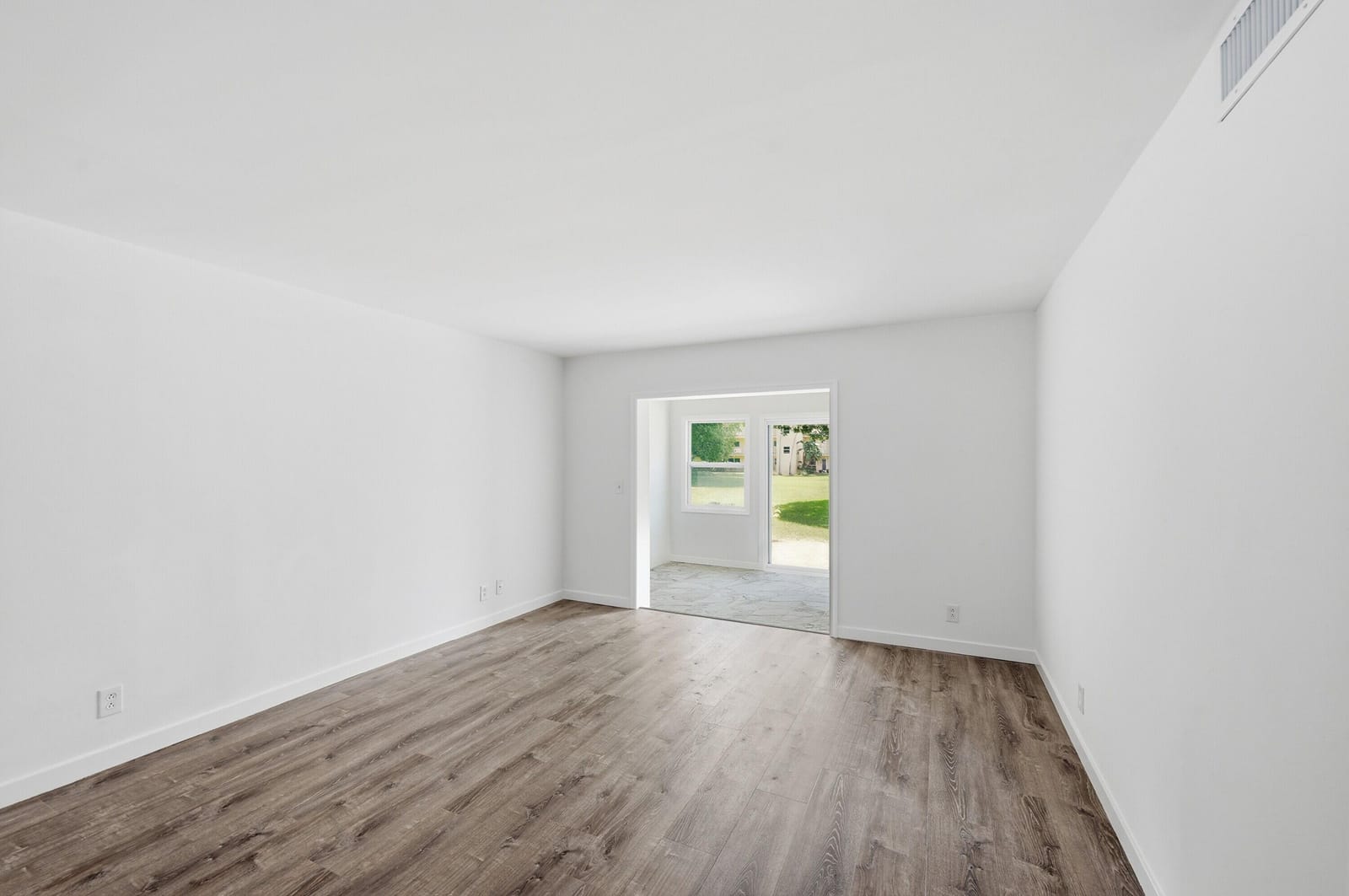 330 NE 26th Avenue 112, Boynton Beach, FL 33435 photo 13