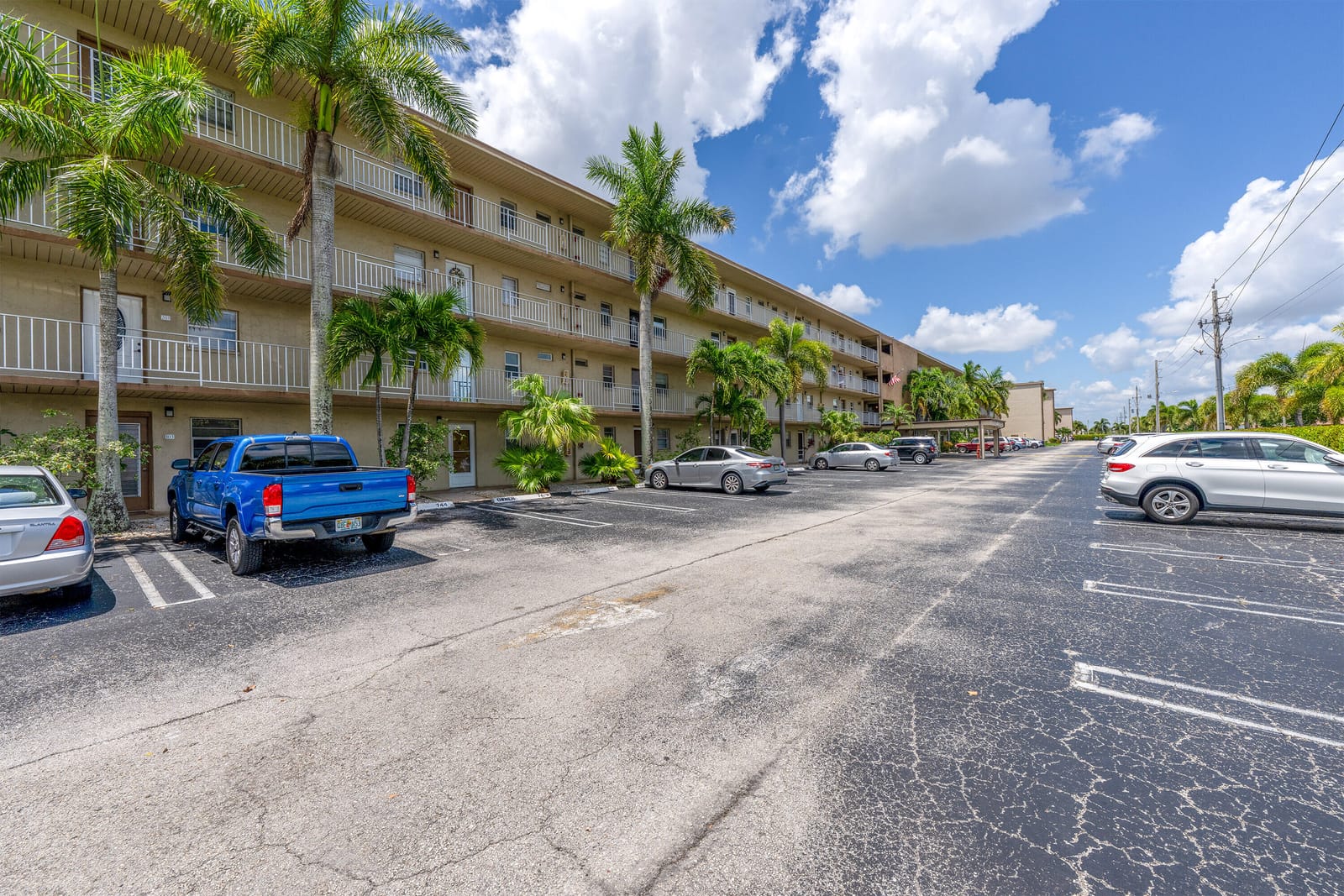 330 NE 26th Avenue 112, Boynton Beach, FL 33435 photo 25
