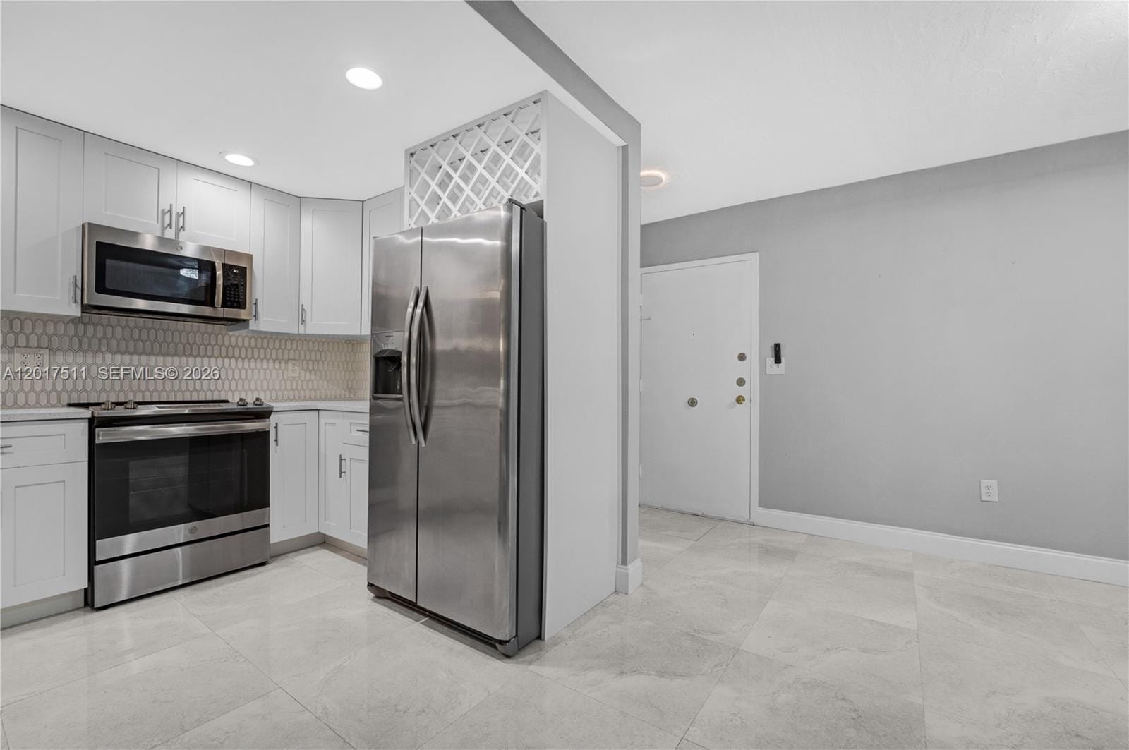 7100 NW 17th Street 305, Plantation, FL 33313 photo 3