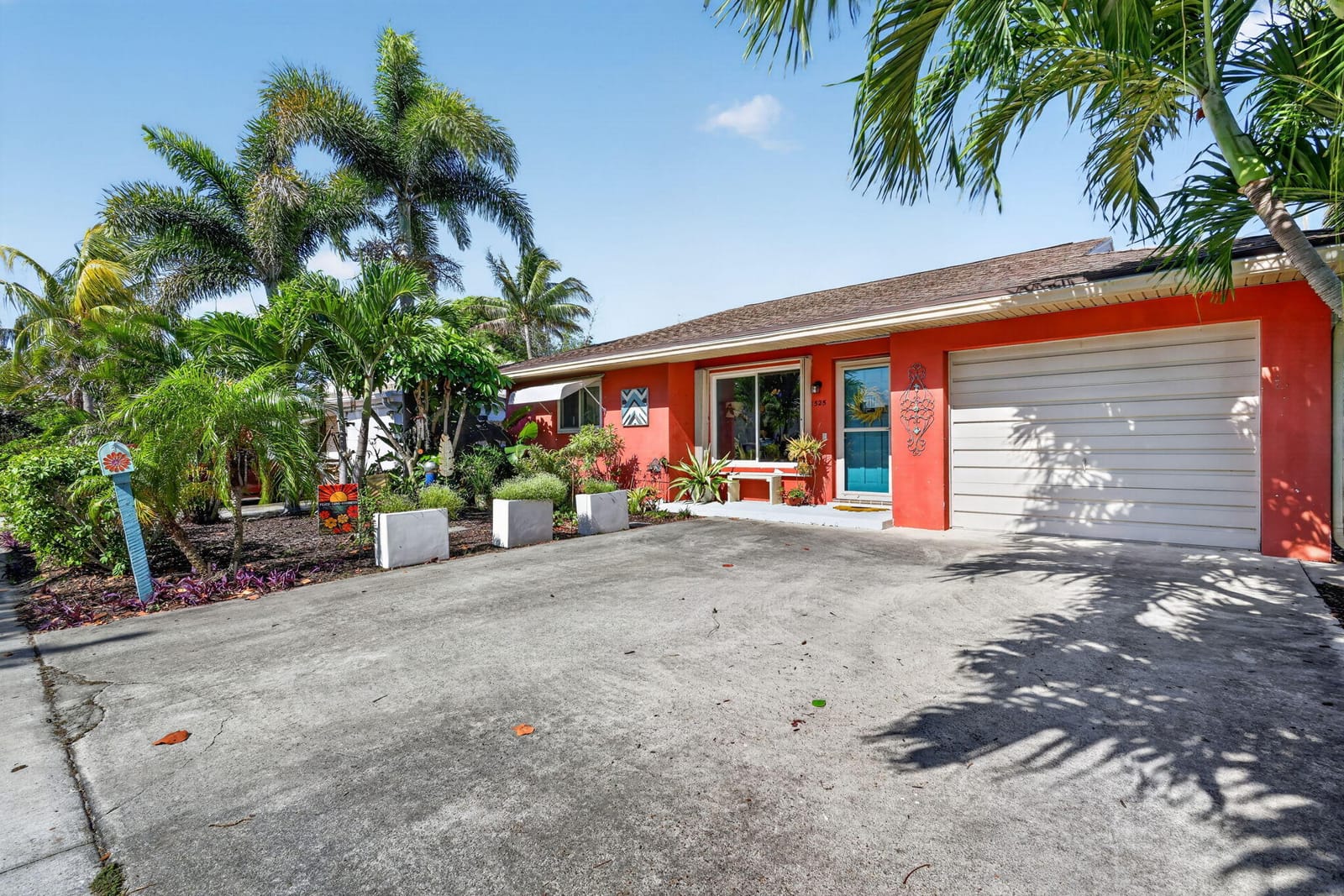 1525 N M Street, Lake Worth Beach, FL 33460 photo 2