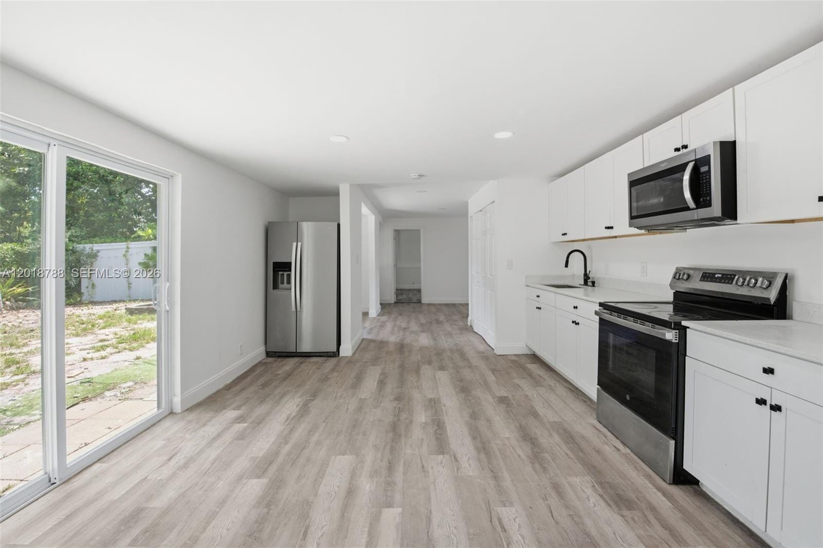 4621 SW 31st Drive — photo 7