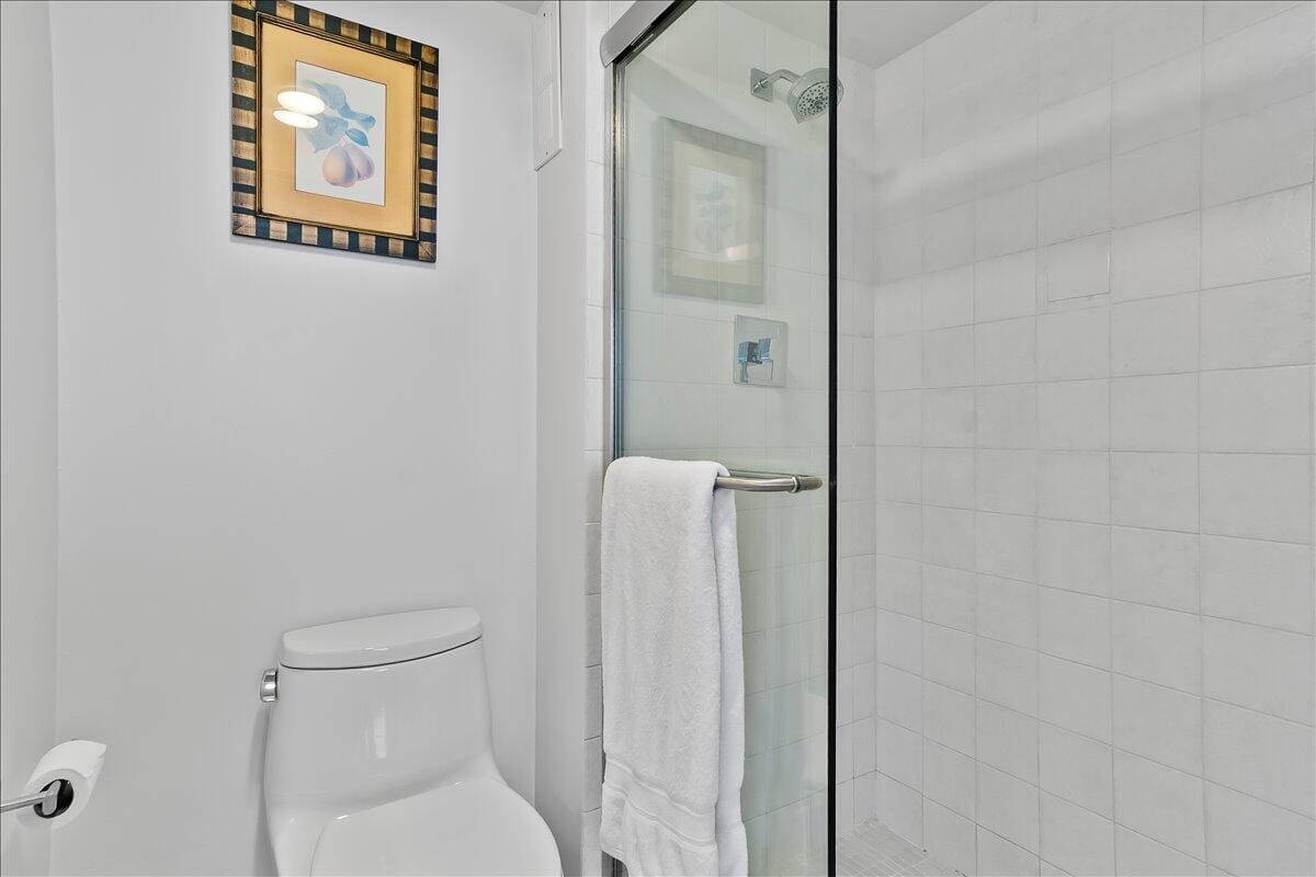 4511 S Ocean Boulevard 805, Highland Beach, FL 33487 photo 20