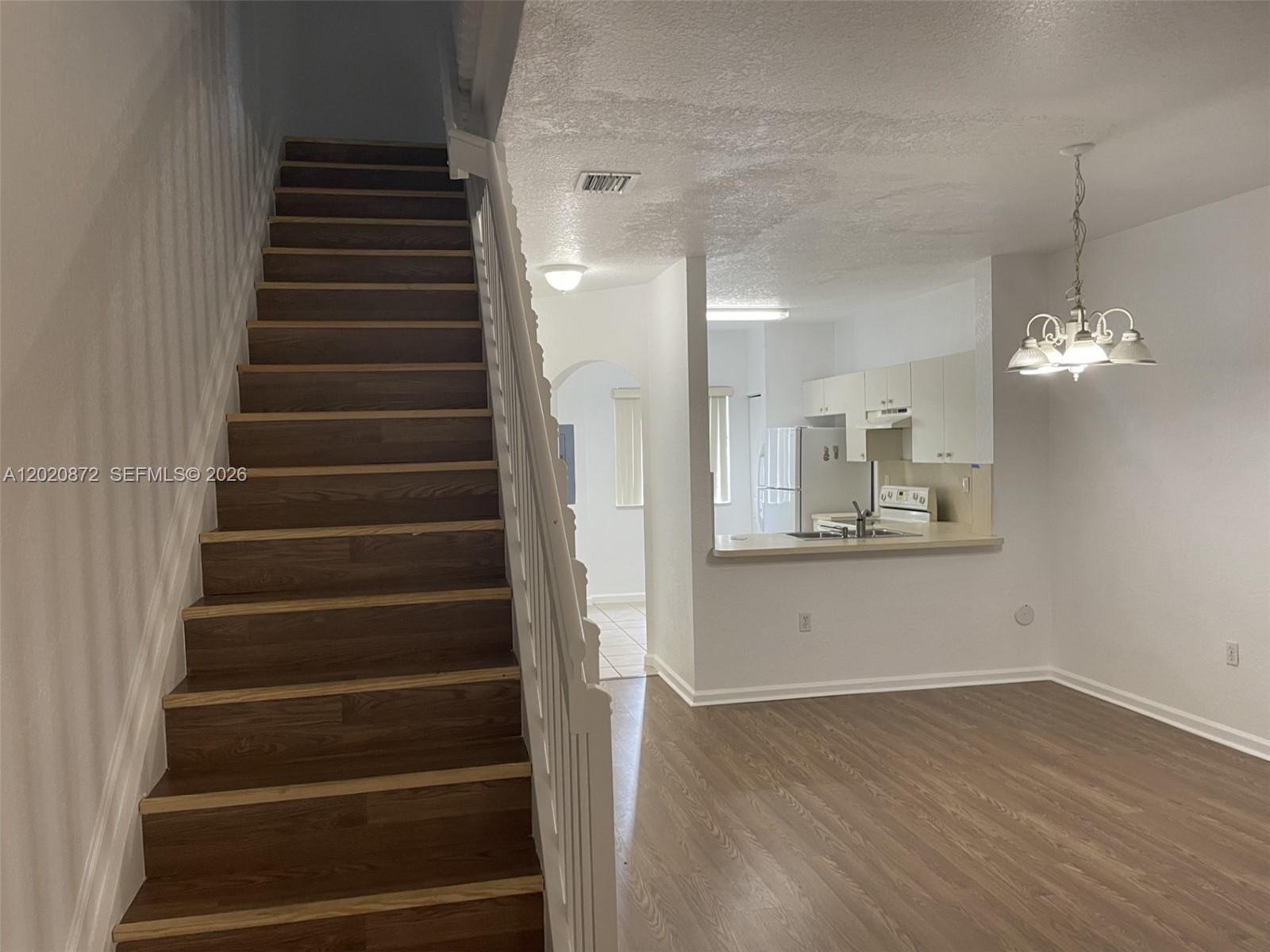 8835 S Isles Circle — photo 10