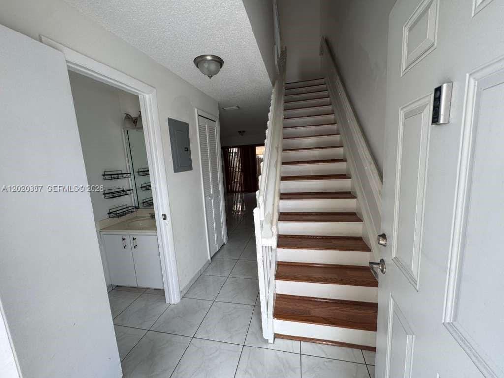 8059 NW 8th Street 4 — photo 4