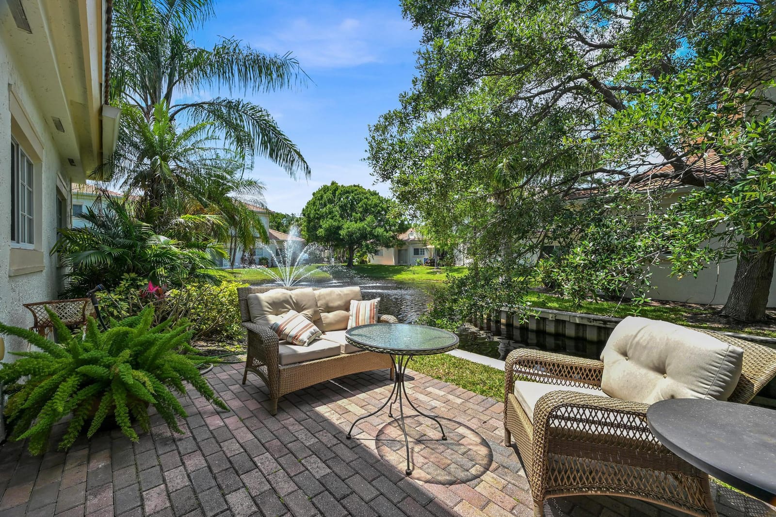 568 7th Square, Vero Beach, FL 32962 photo 8
