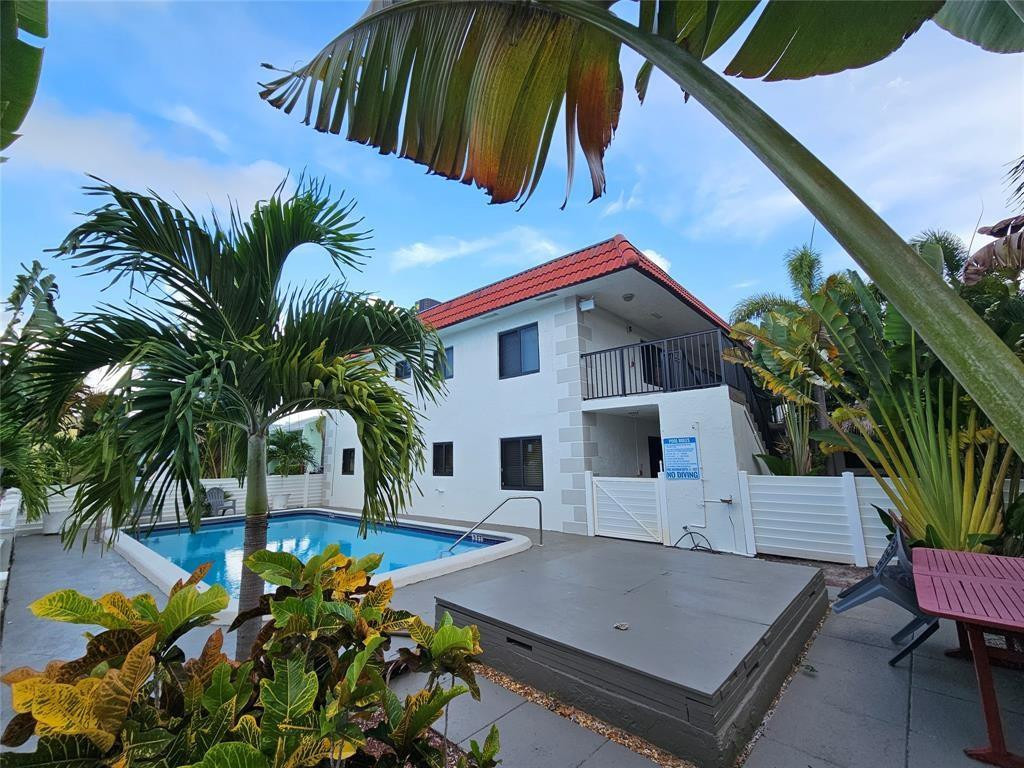 2201 NE 36th Street 105, Lighthouse Point, FL 33064, Lighthouse Point