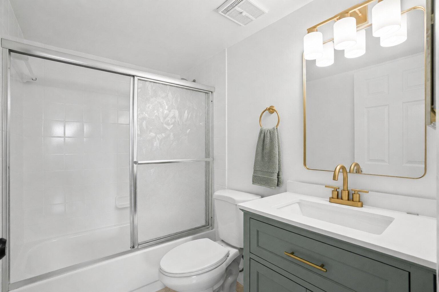 588 Trace Circle 102, Deerfield Beach, FL 33441 photo 13