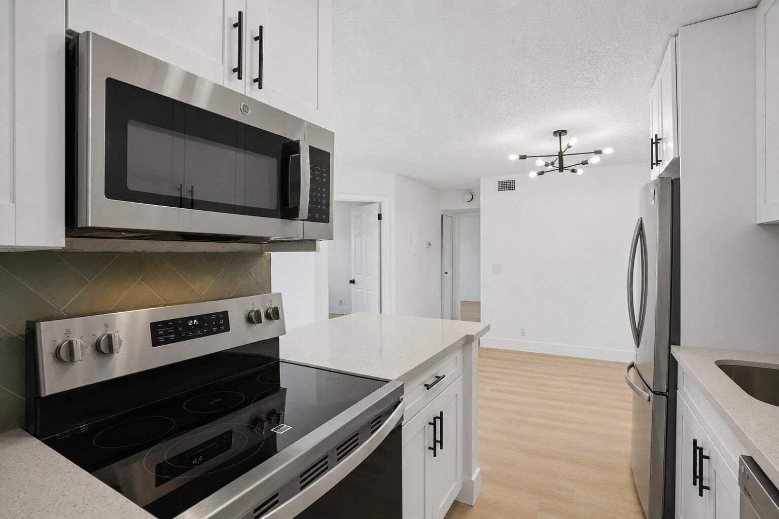 588 Trace Circle 102, Deerfield Beach, FL 33441 photo 6