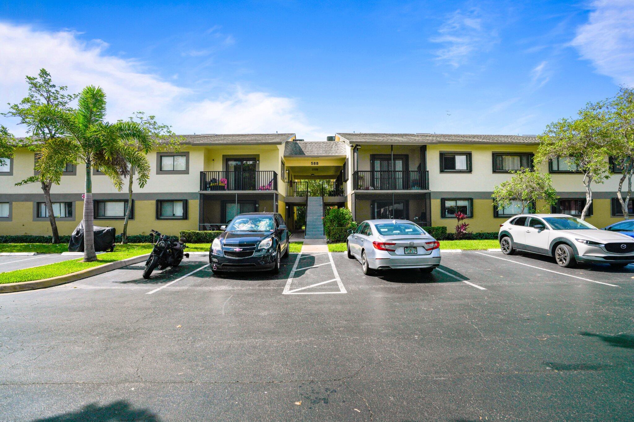 588 Trace Circle 102, Deerfield Beach, FL 33441, Deerfield Beach