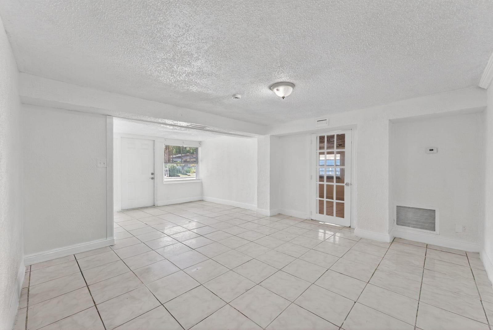 2917 NW 7th Court 2917, Fort Lauderdale, FL 33311 photo 4