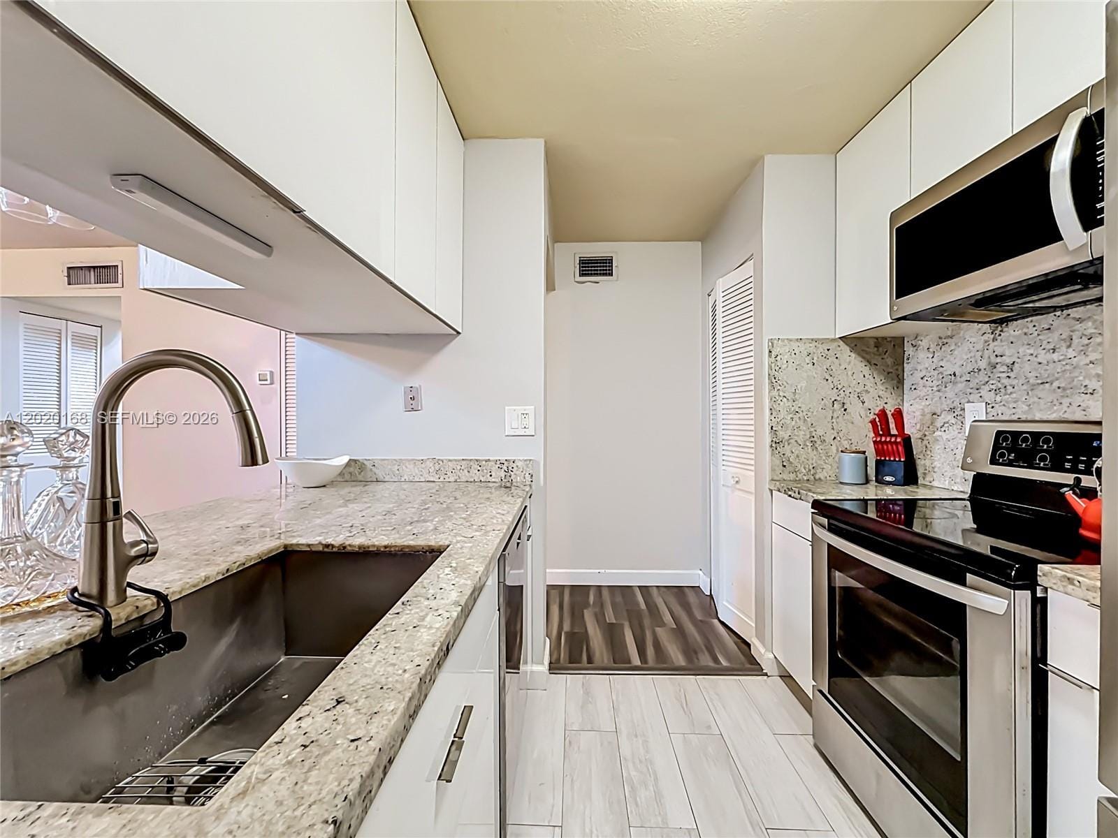 18296 Mediterranean Boulevard 404 — photo 10