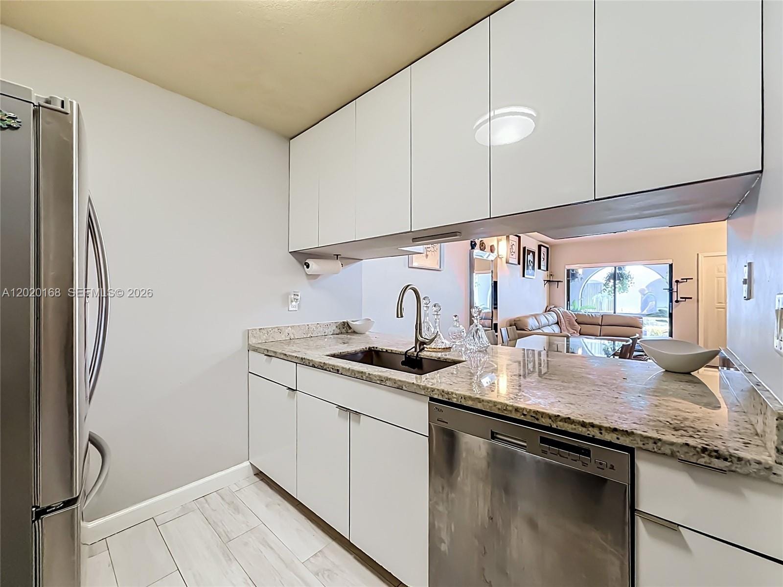 18296 Mediterranean Boulevard 404 — photo 11