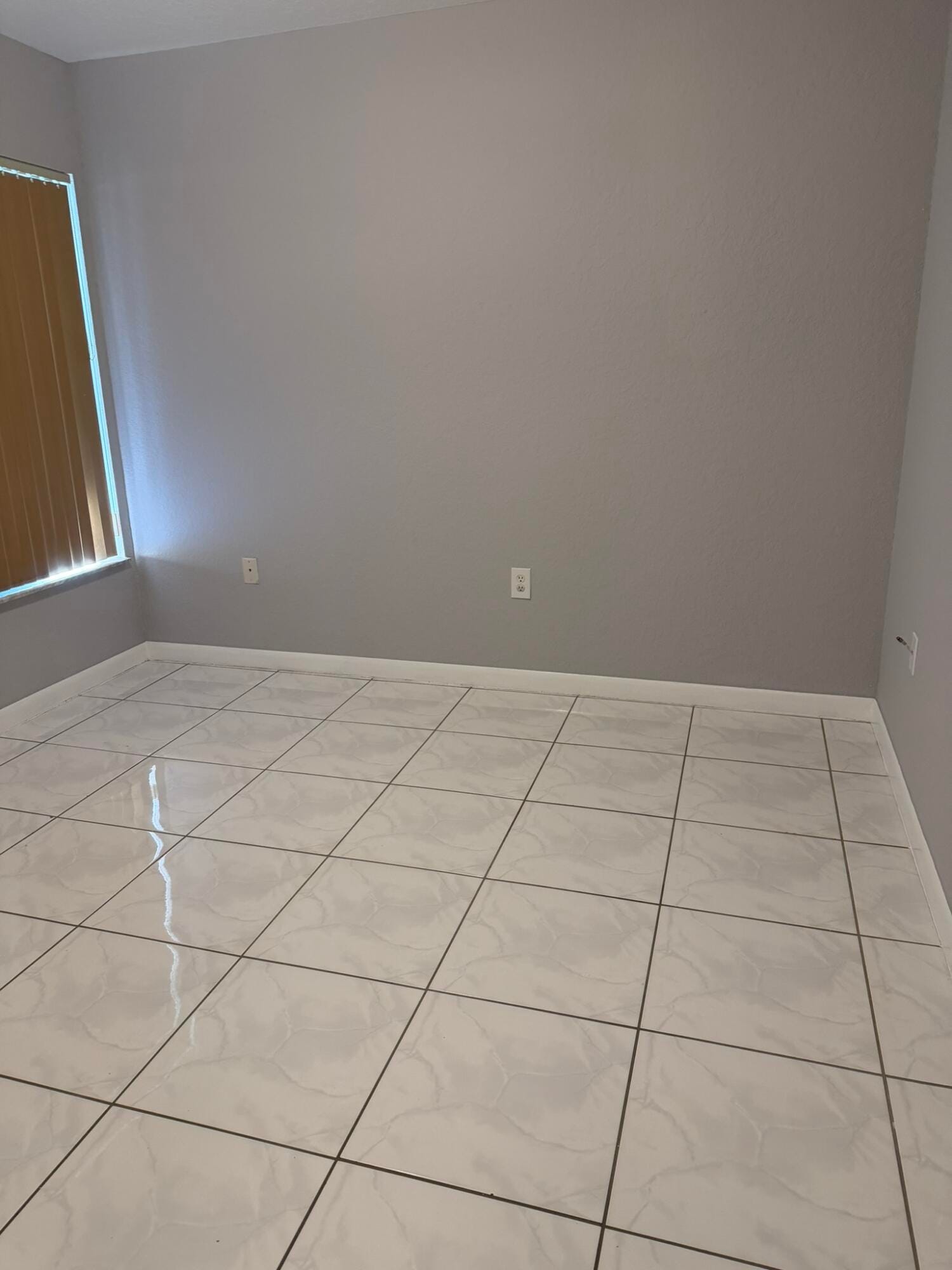 663 S Biscayne River Drive, Miami, FL 33169 photo 12