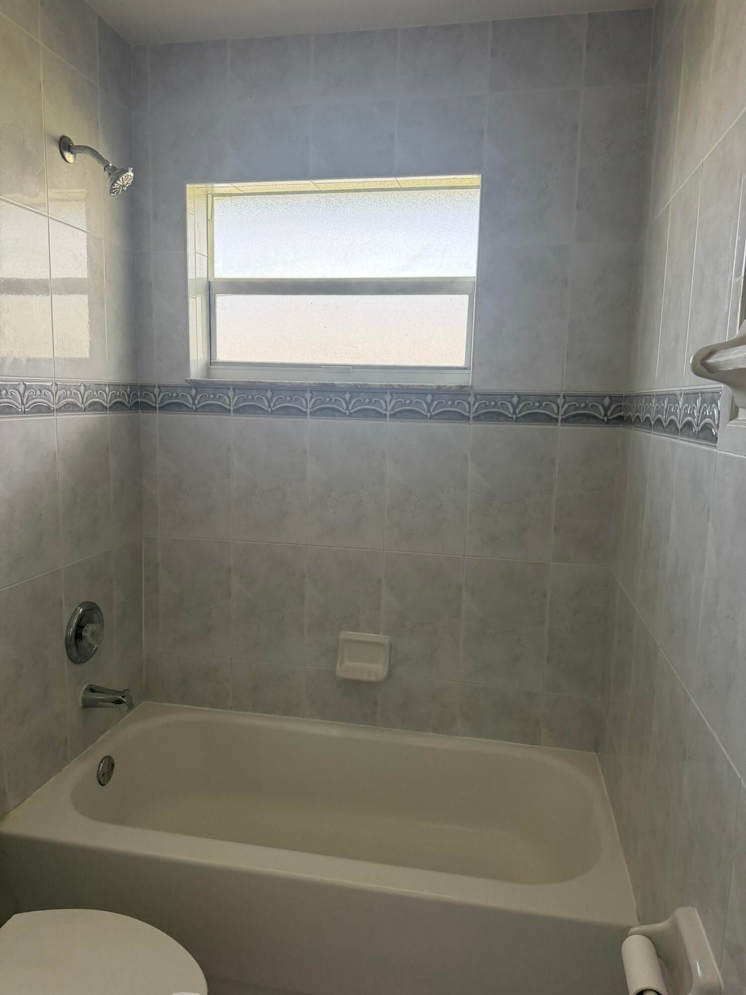 663 S Biscayne River Drive, Miami, FL 33169 photo 13