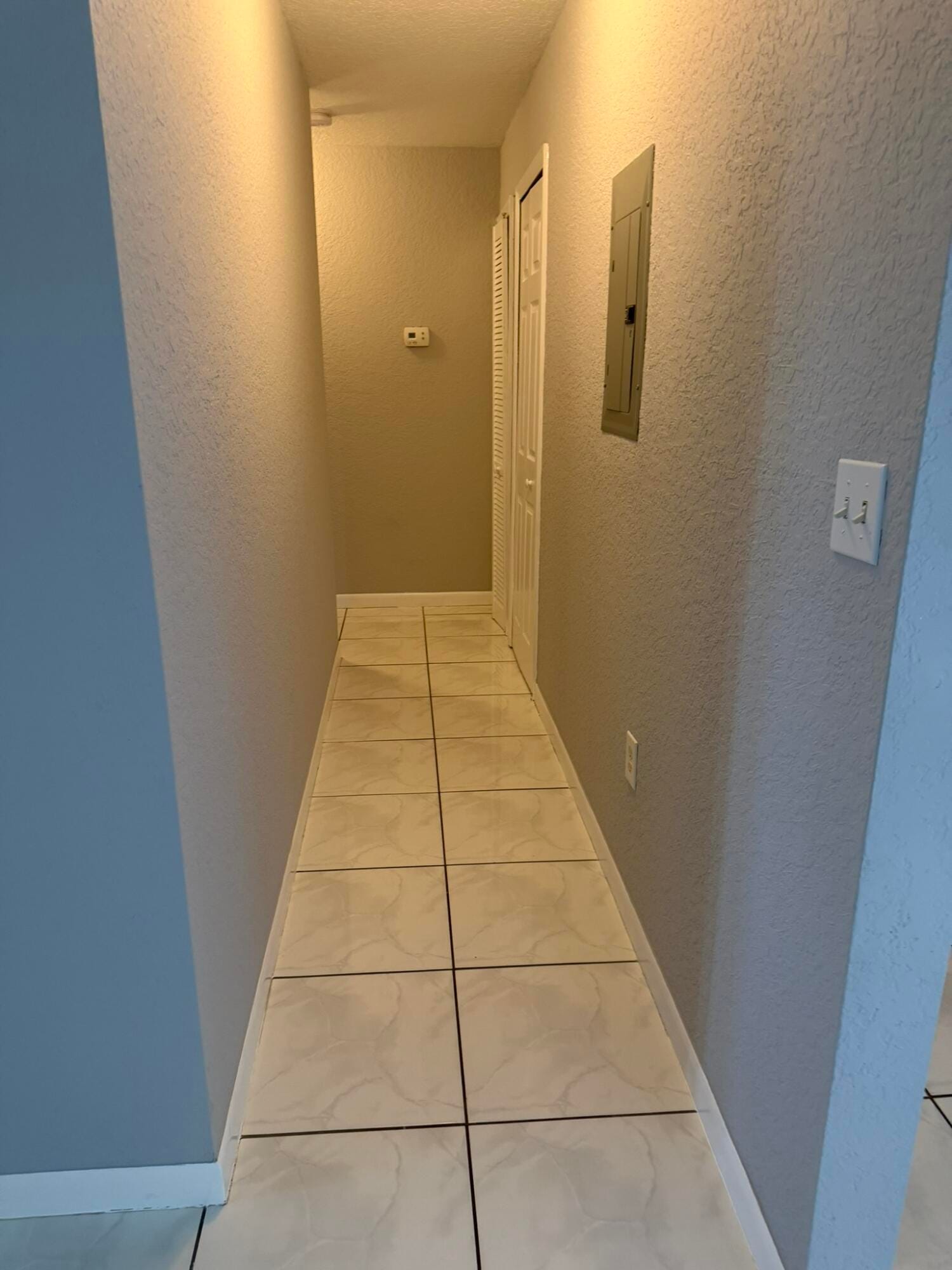 663 S Biscayne River Drive, Miami, FL 33169 photo 6