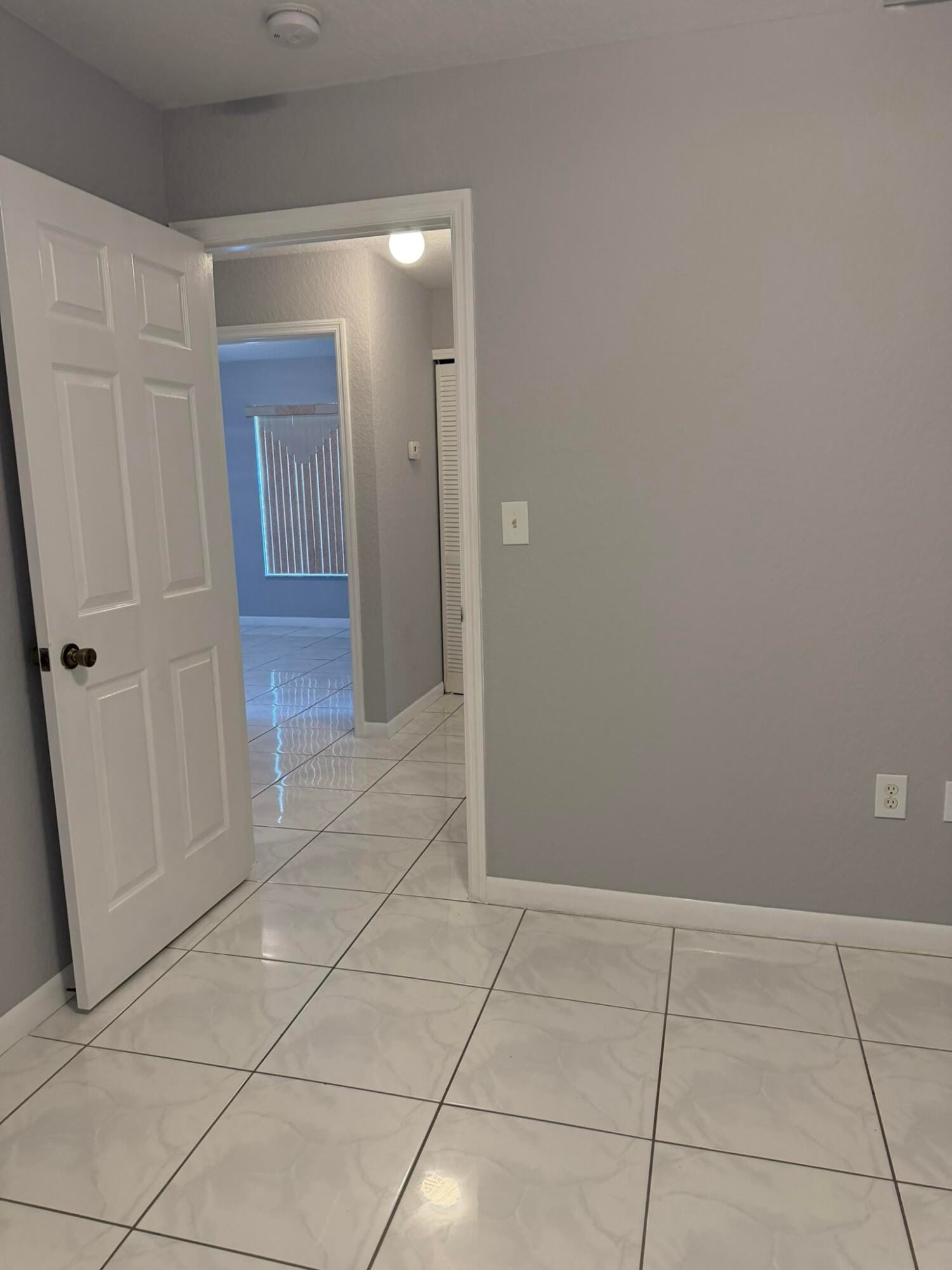 663 S Biscayne River Drive, Miami, FL 33169 photo 7