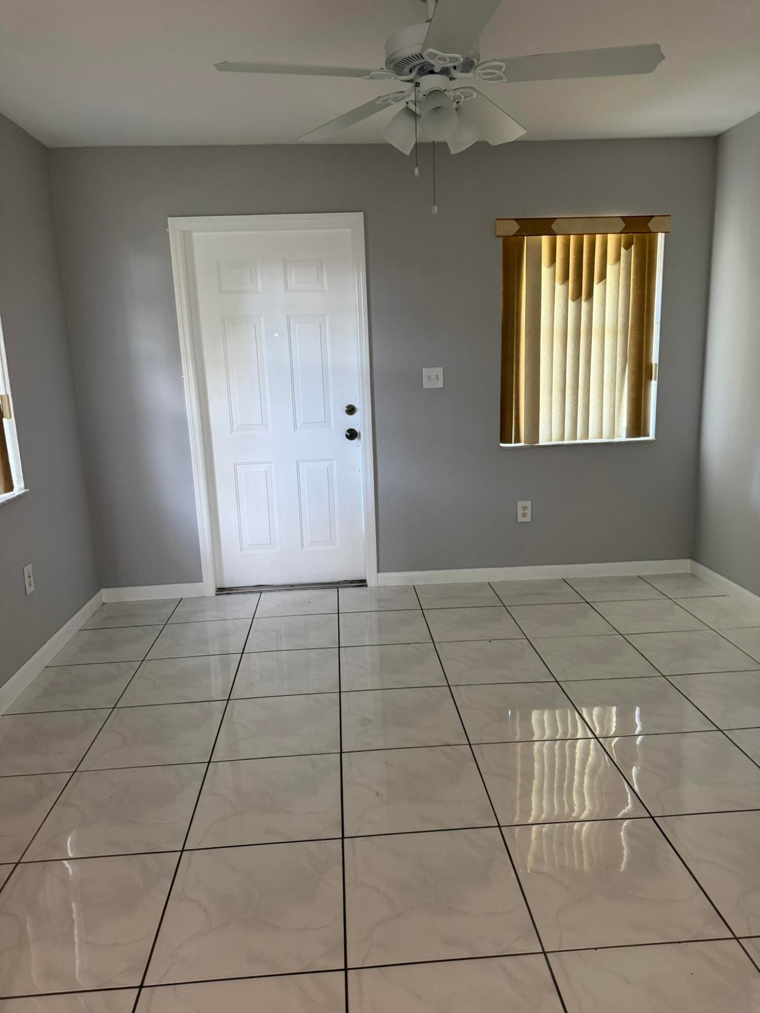 663 S Biscayne River Drive, Miami, FL 33169 photo 9
