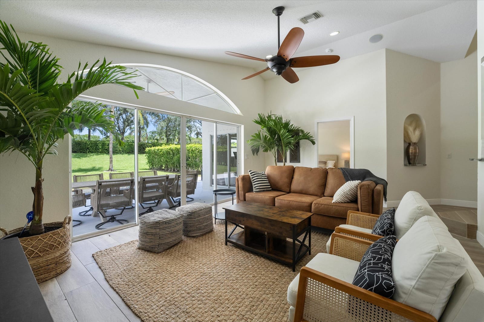 4033 Bluff Harbor Way — photo 1