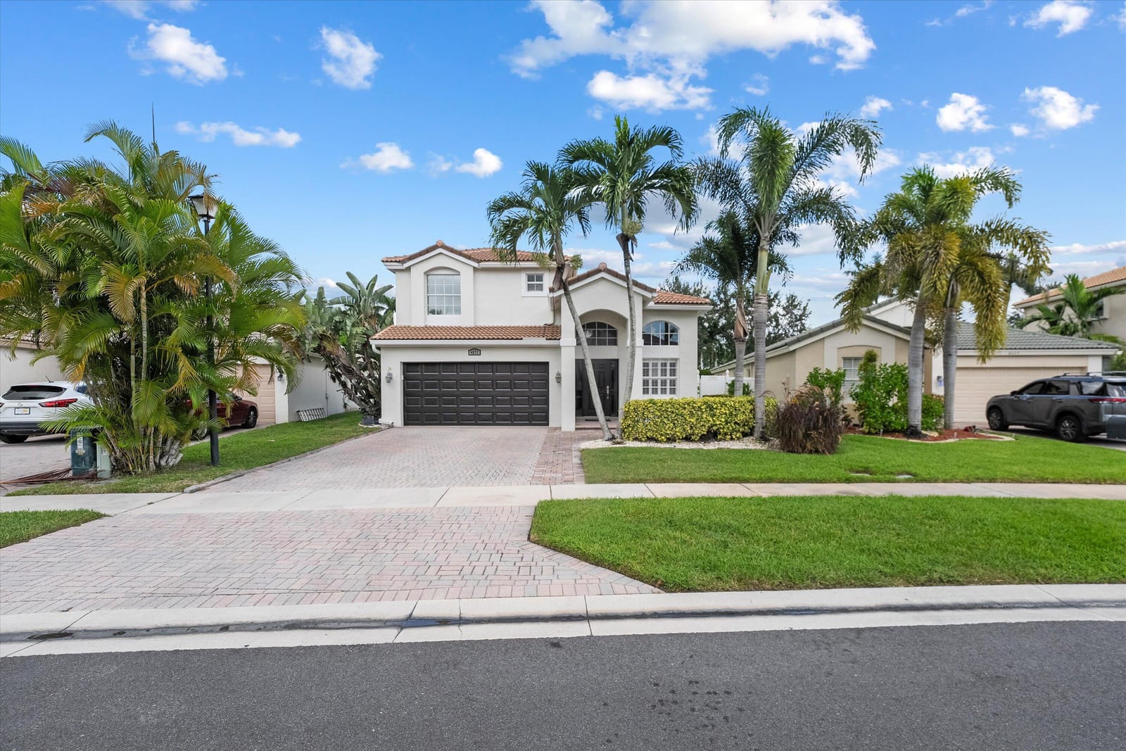 4033 Bluff Harbor Way — photo 2