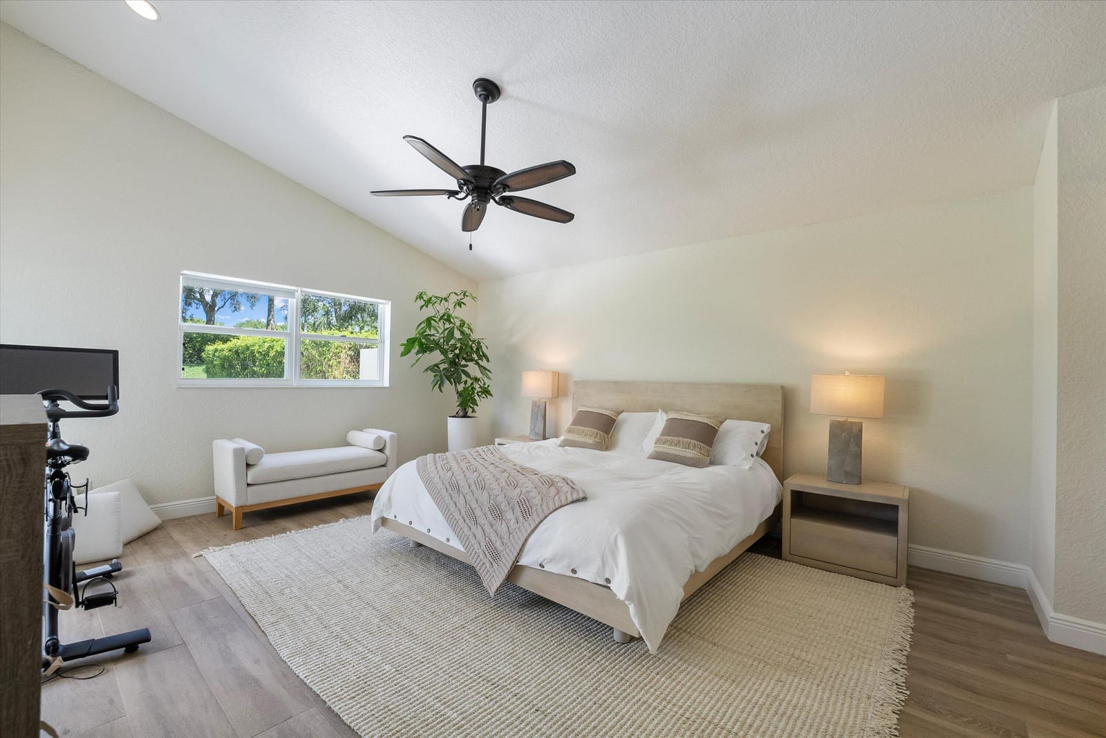 4033 Bluff Harbor Way — photo 8