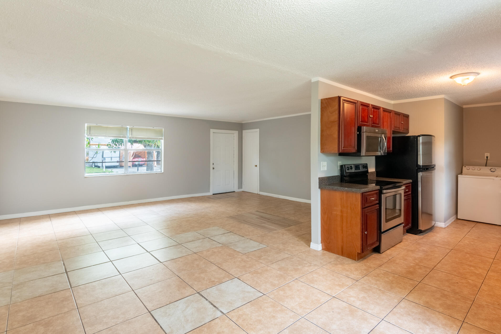 1218 Giller Avenue, Mangonia Park, FL 33407, Mangonia Park