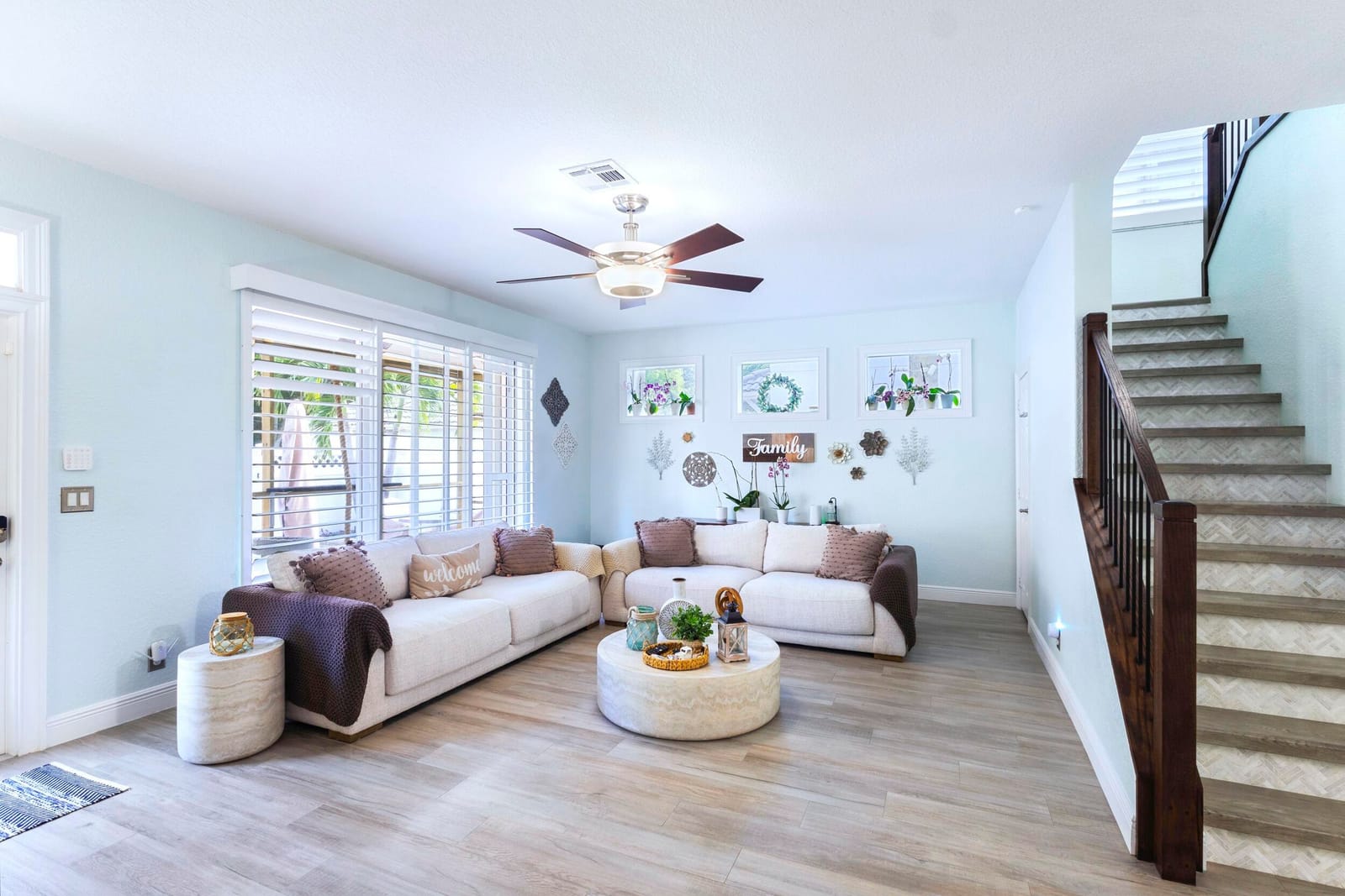 8070 Murano Circle — photo 1