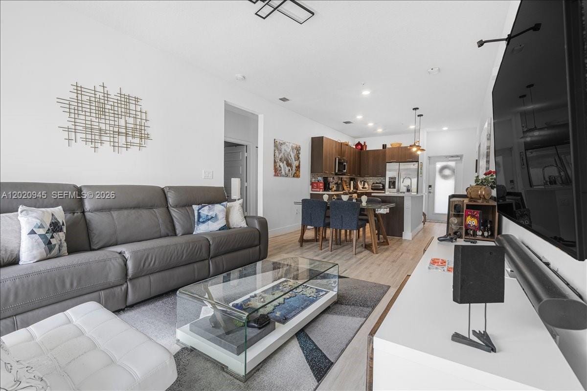 8301 NW 41st Street B-309 — photo 12