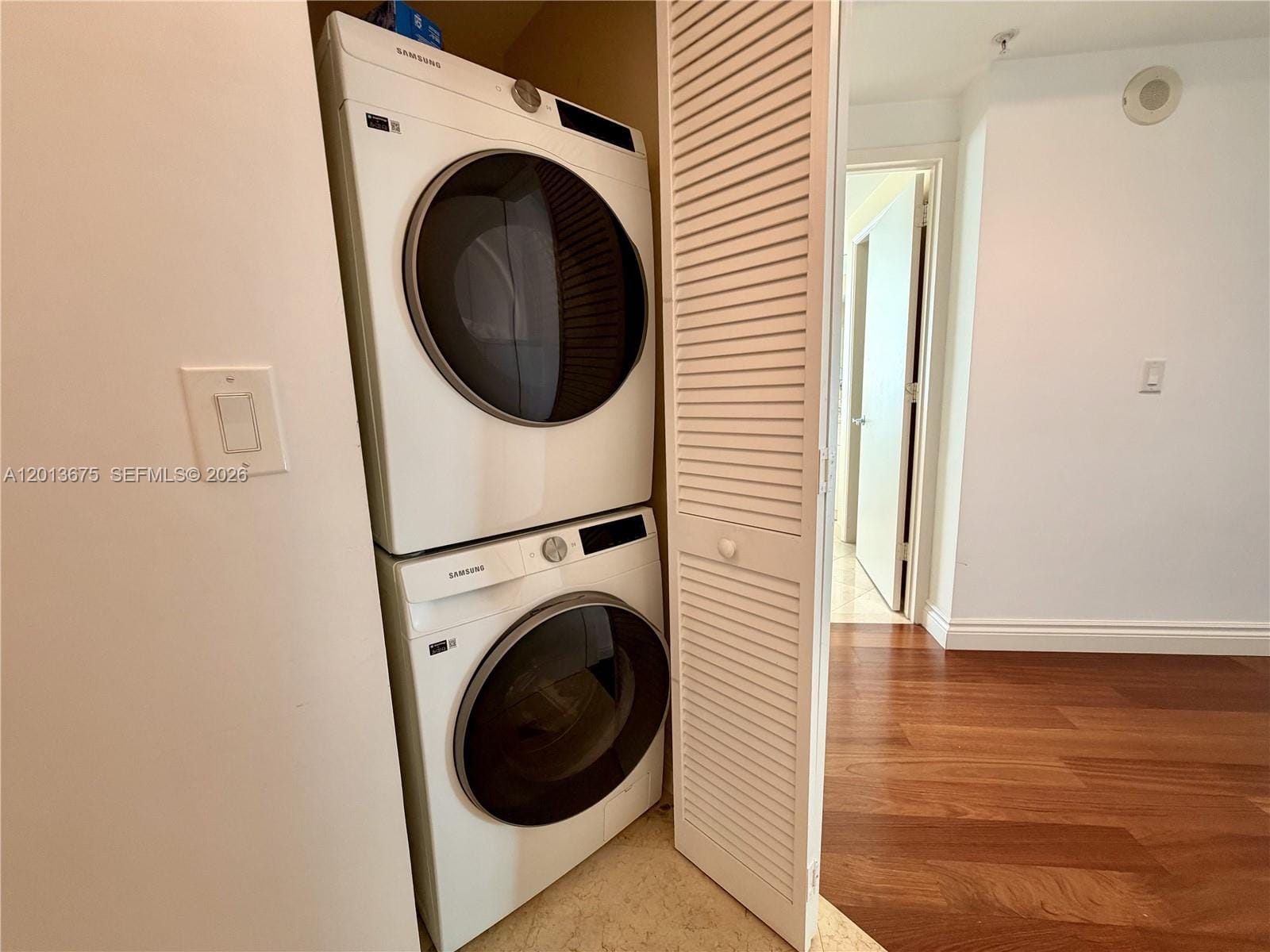 19400 Turnberry Way 731 — photo 9