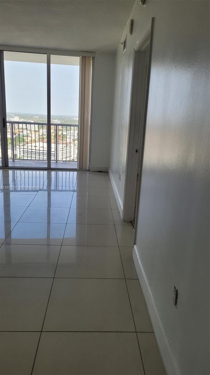1750 N Bayshore Drive 3311 — photo 4