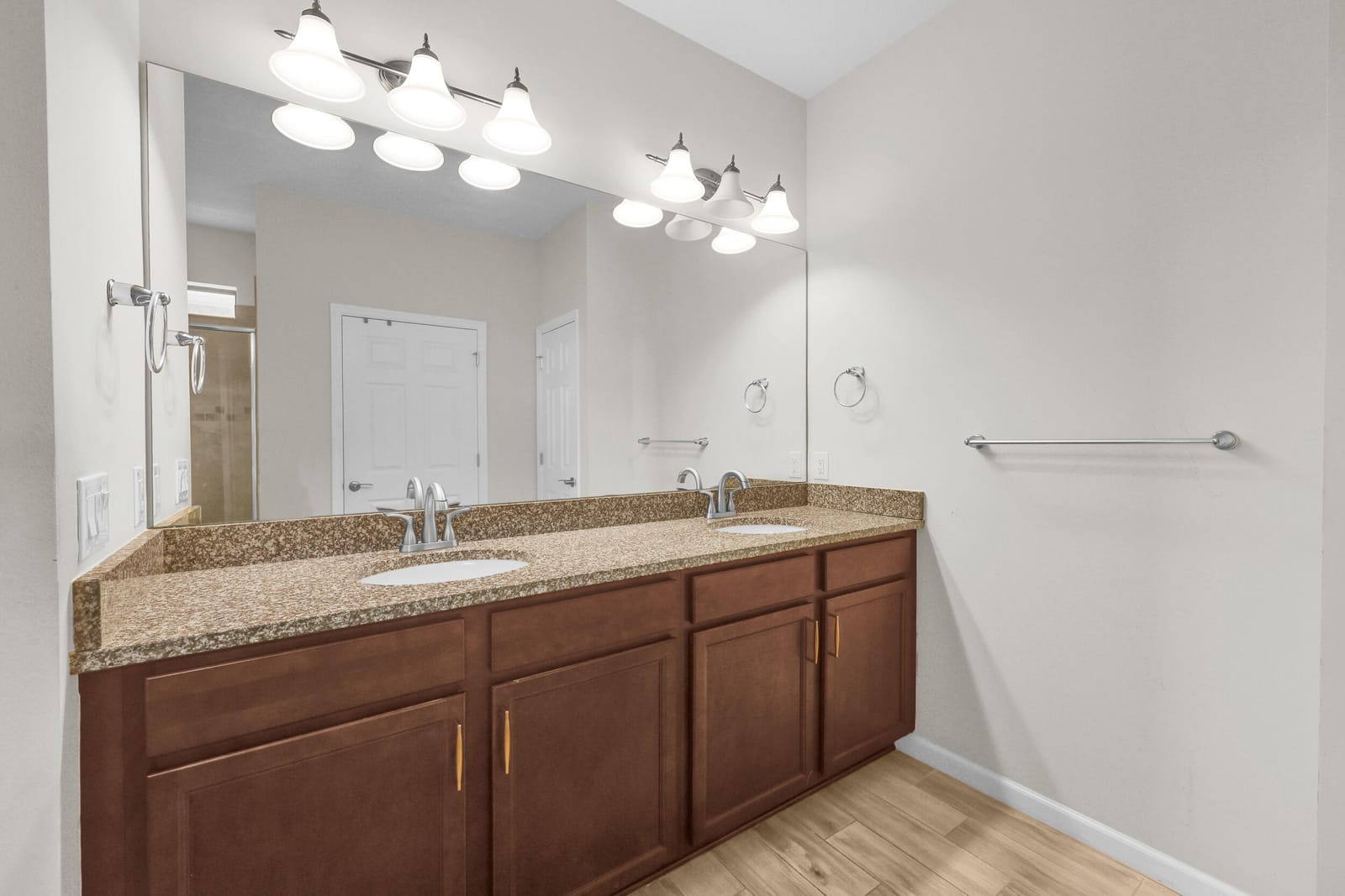 5040 Pendelton Square, Vero Beach, FL 32967 photo 22