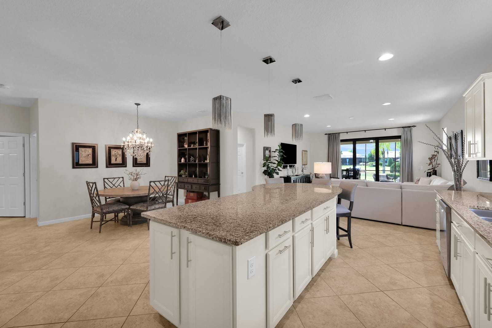 5040 Pendelton Square, Vero Beach, FL 32967 photo 9