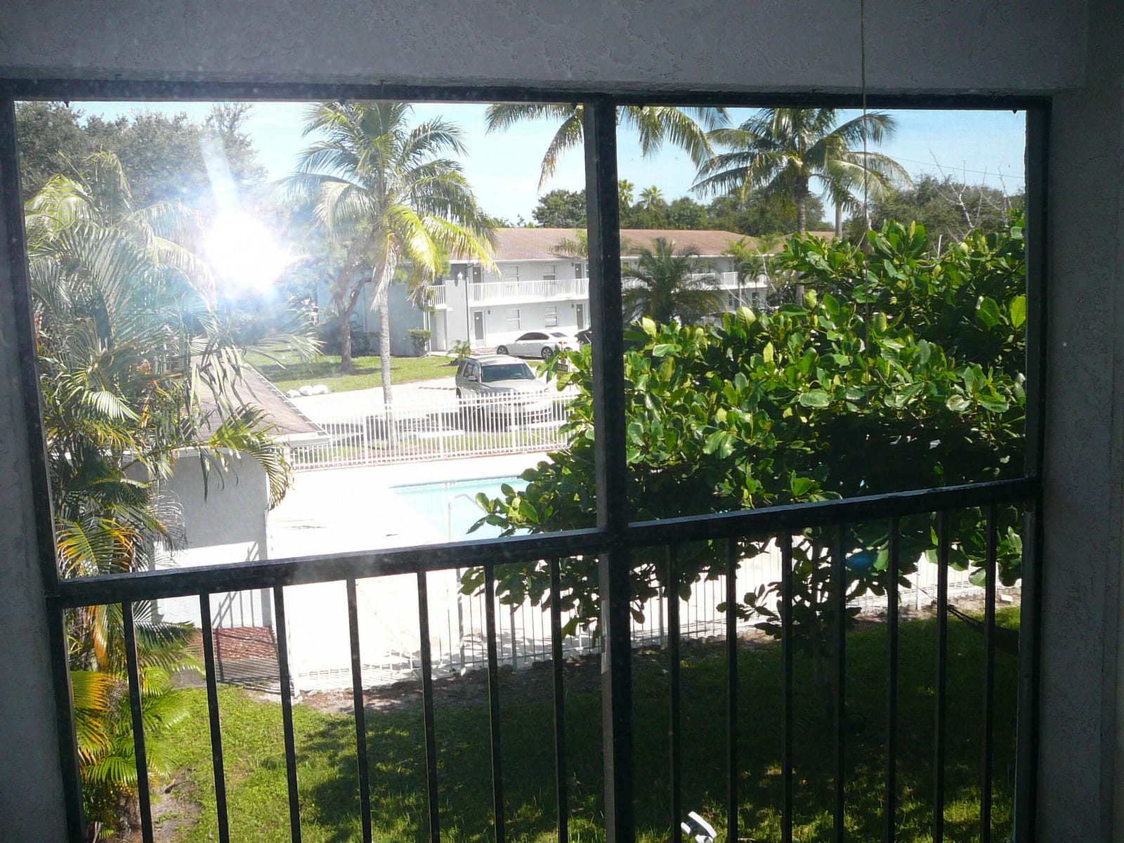 617 Ixoria Avenue — photo 3