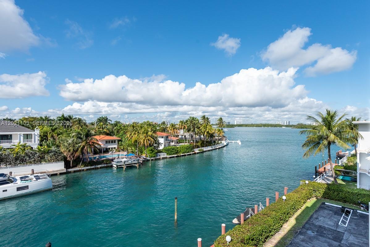 10180 W Bay Harbor Drive 4A, Bay Harbor Islands, FL 33154, Bay Harbor Islands