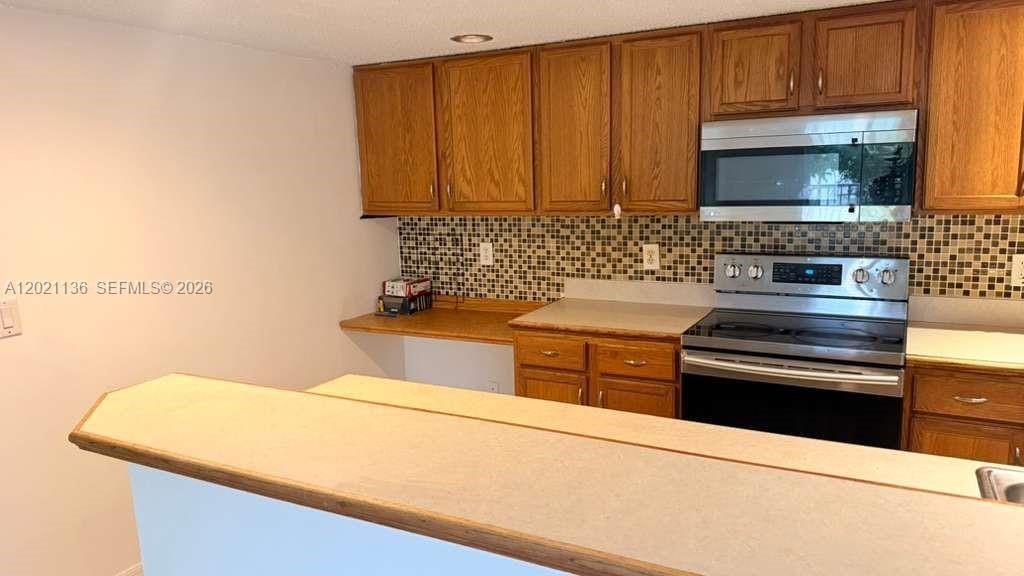 9909 Westwood Drive 23-1 — photo 6