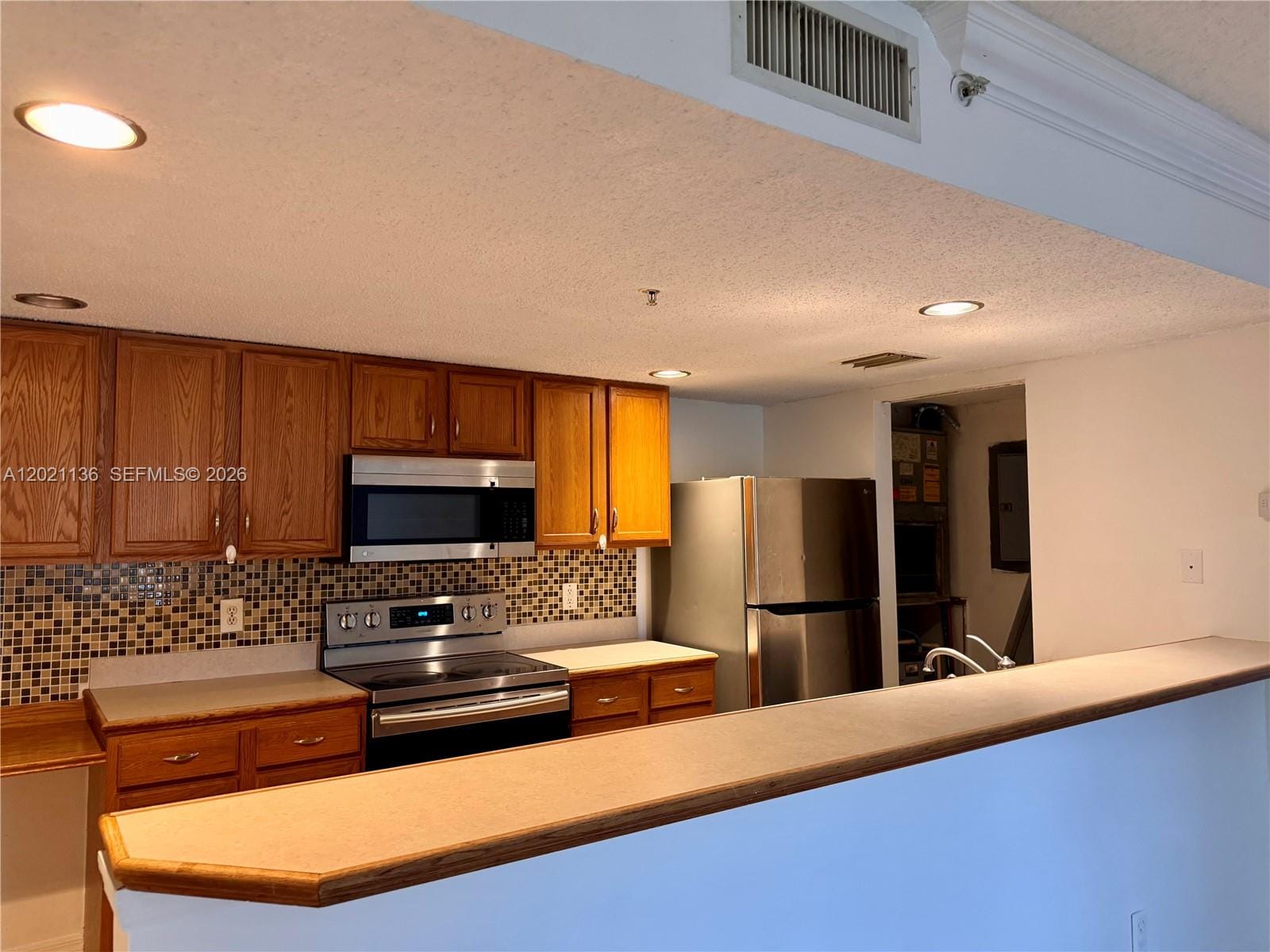 9909 Westwood Drive 23-1 — photo 10