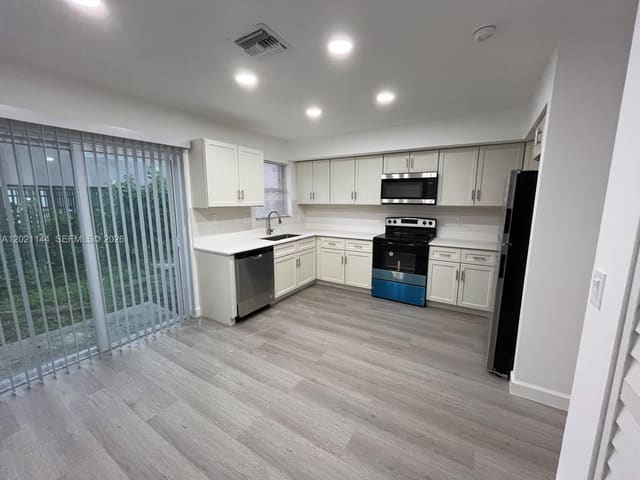 11461 NW 43rd Street A, Coral Springs, FL 33065